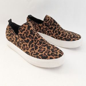 Steve madden cheetah canvas shoes size 8